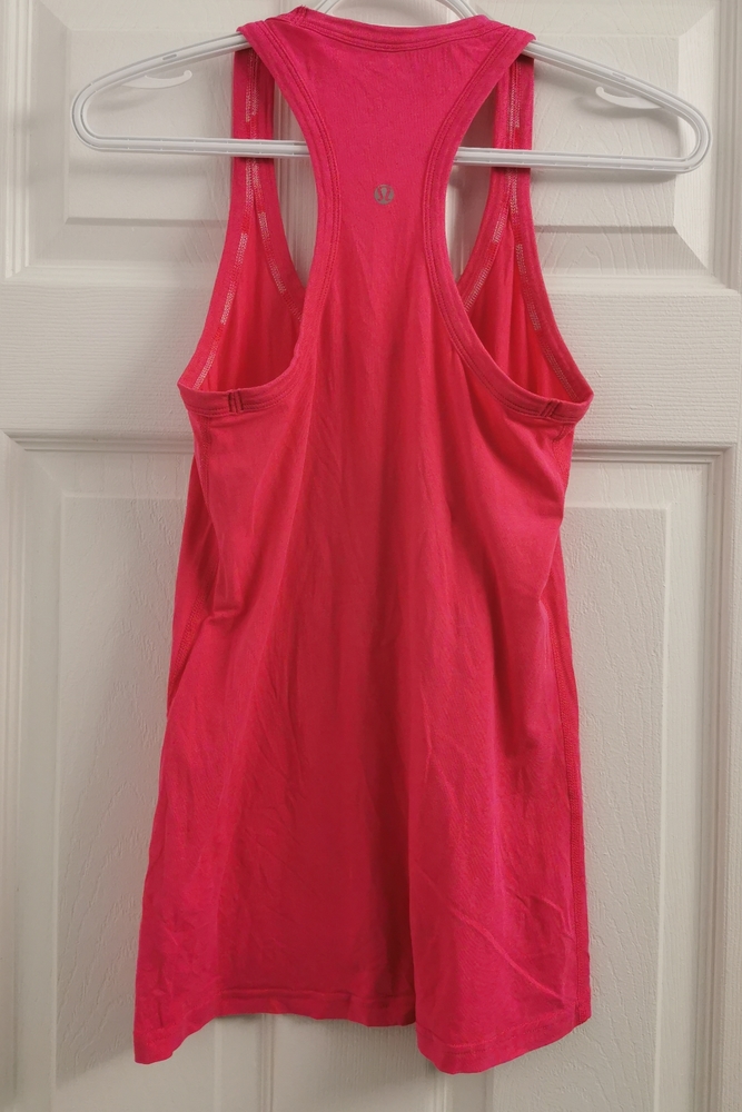 lululemon tank